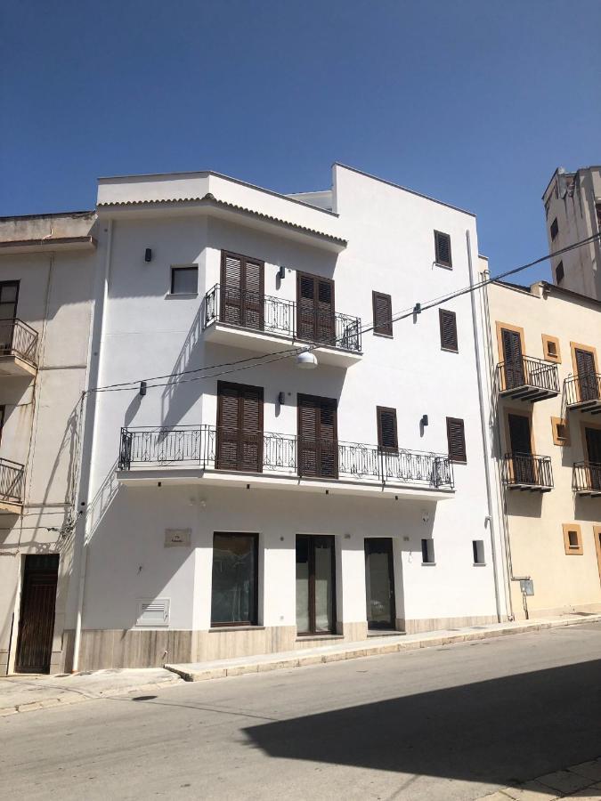 Porta Del Golfo Apartments & Suites Castellammare del Golfo Kültér fotó