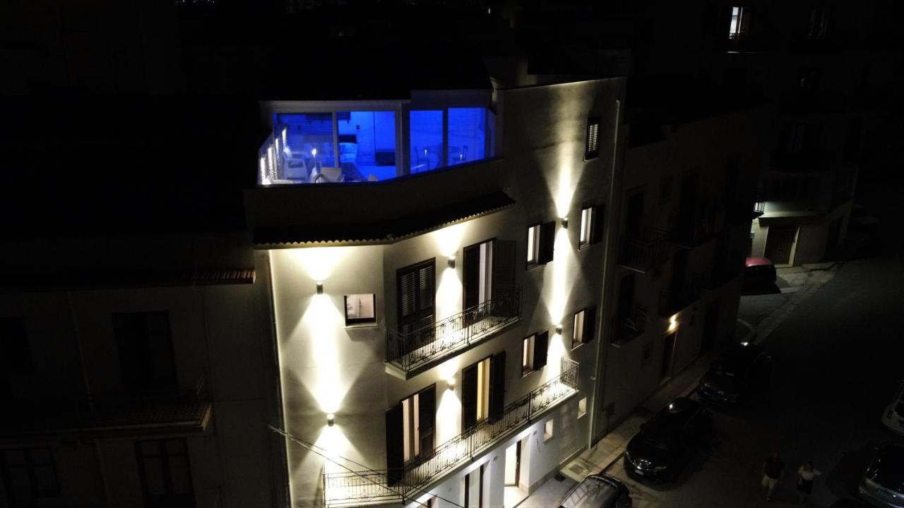 Porta Del Golfo Apartments & Suites Castellammare del Golfo Kültér fotó