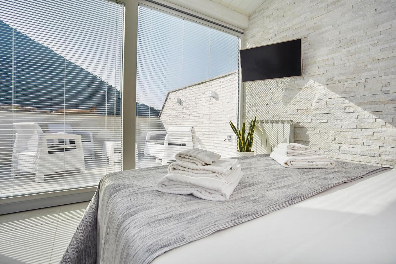 Porta Del Golfo Apartments & Suites Castellammare del Golfo Kültér fotó